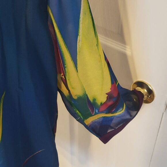 JADE Layered Tunic   - Picture 4 of 16